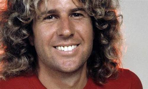 Sammy Hagar Presents the Hottest Trends from Cabo Wabo in